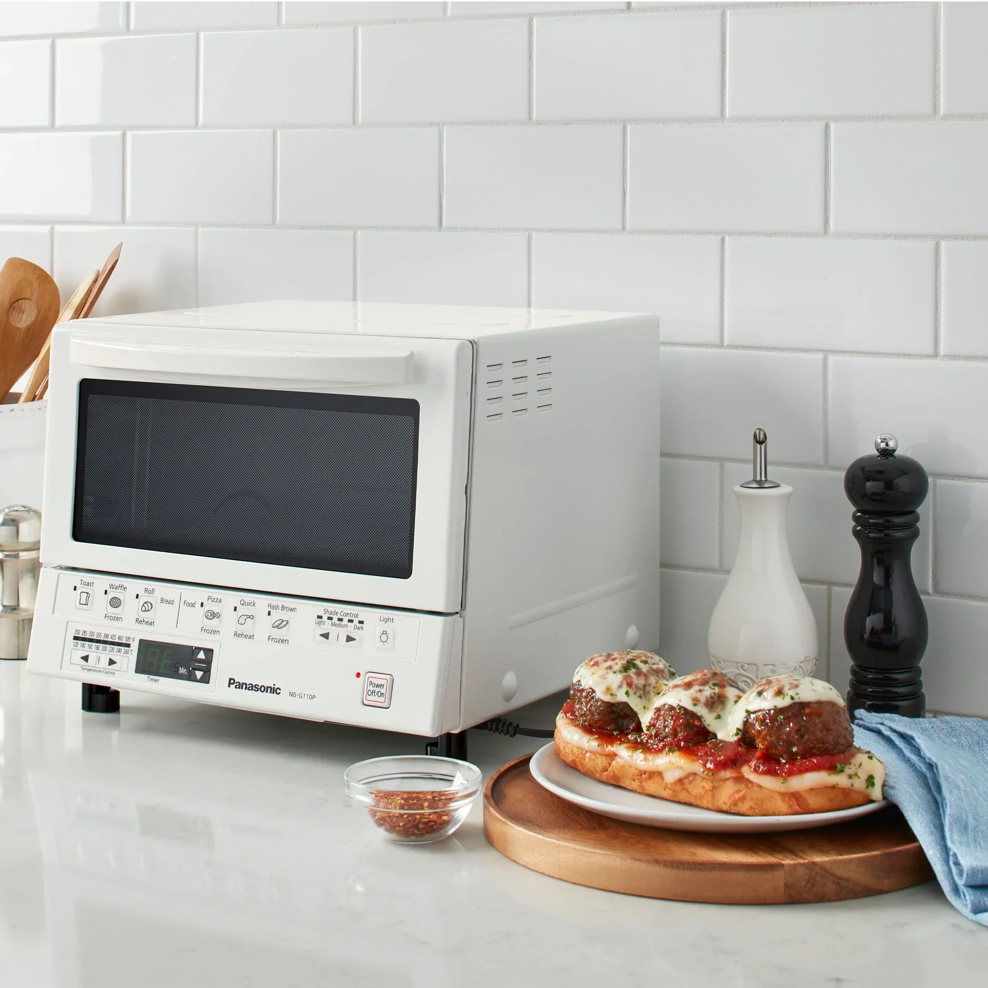 FlashXpress™ Toaster Oven, 1300W - Image 23