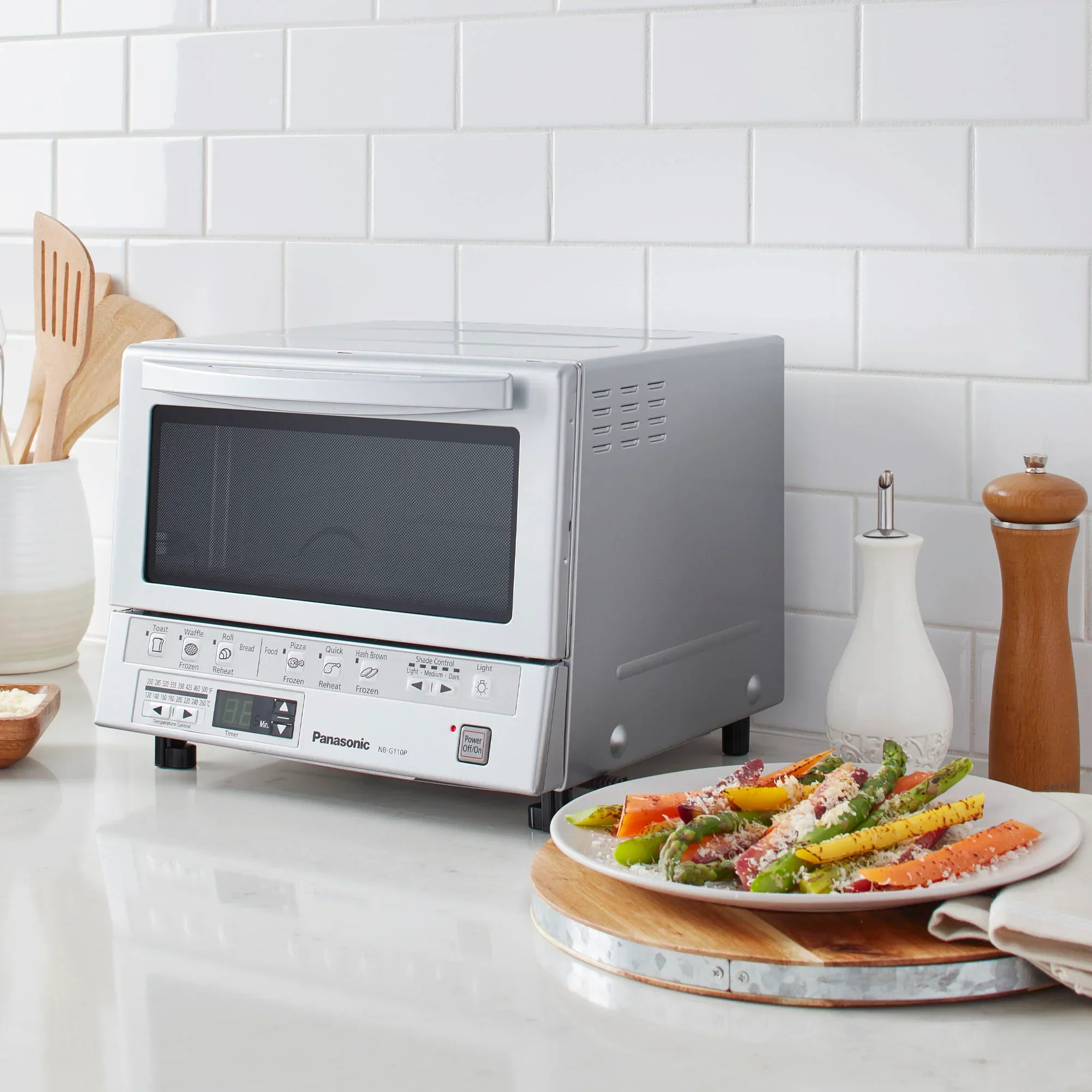 FlashXpress™ Toaster Oven, 1300W - Image 4