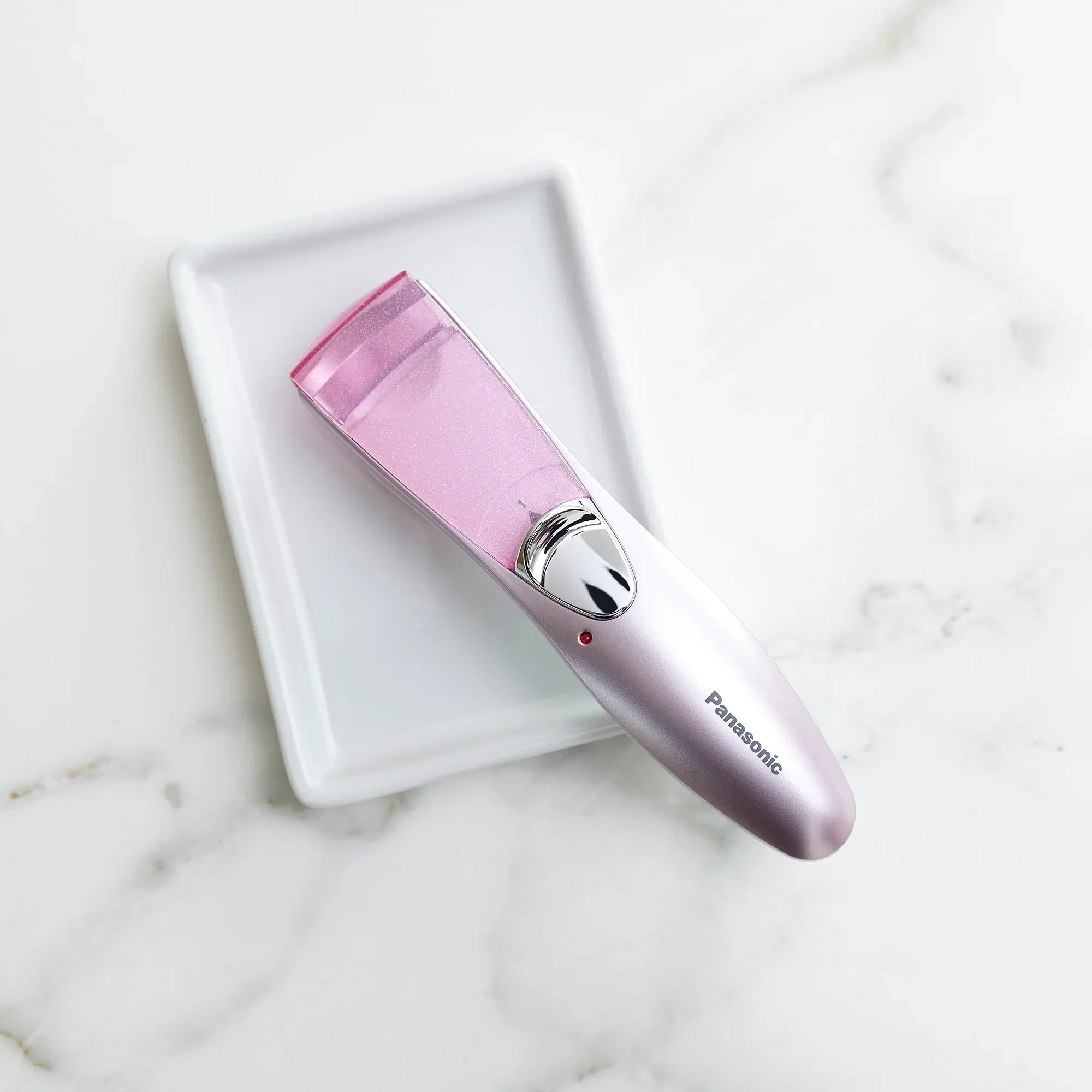 Heated Eyelash Curler - Image 4