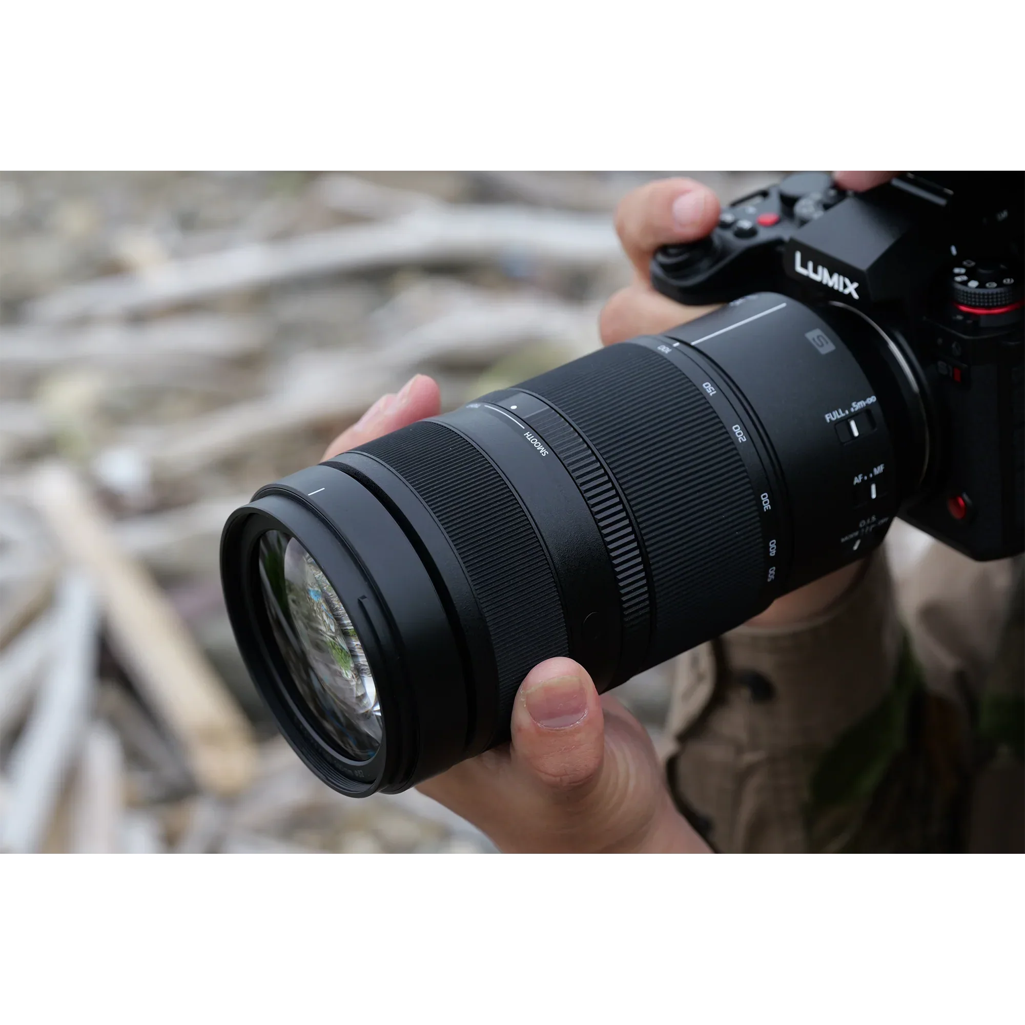 LUMIX S Series 100-500mm F5-F7.1 L Mount Lens – S-R100500 - Image 6