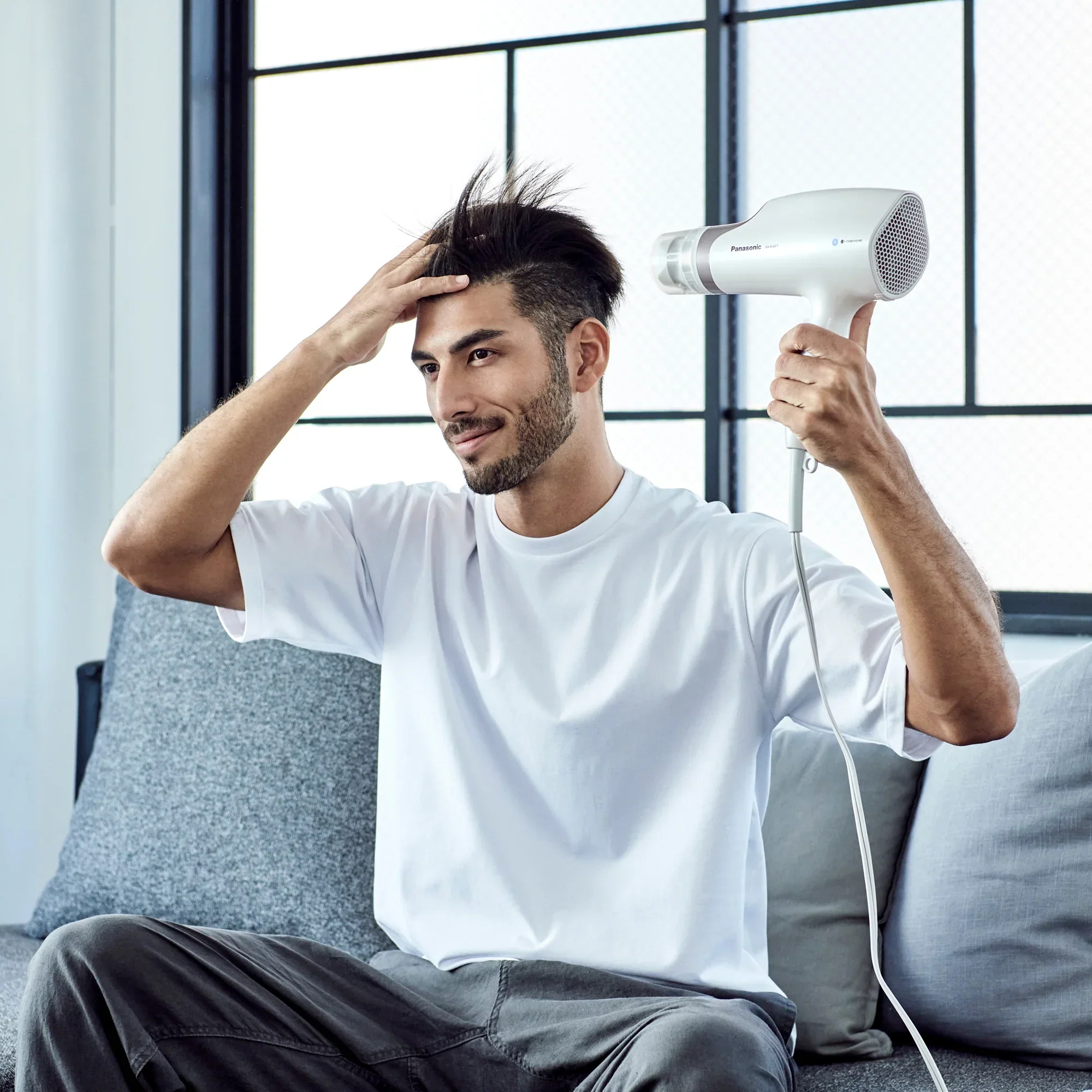 nanoe™ Hair Dryer with Oscillating Quick-Dry Nozzle - Image 7