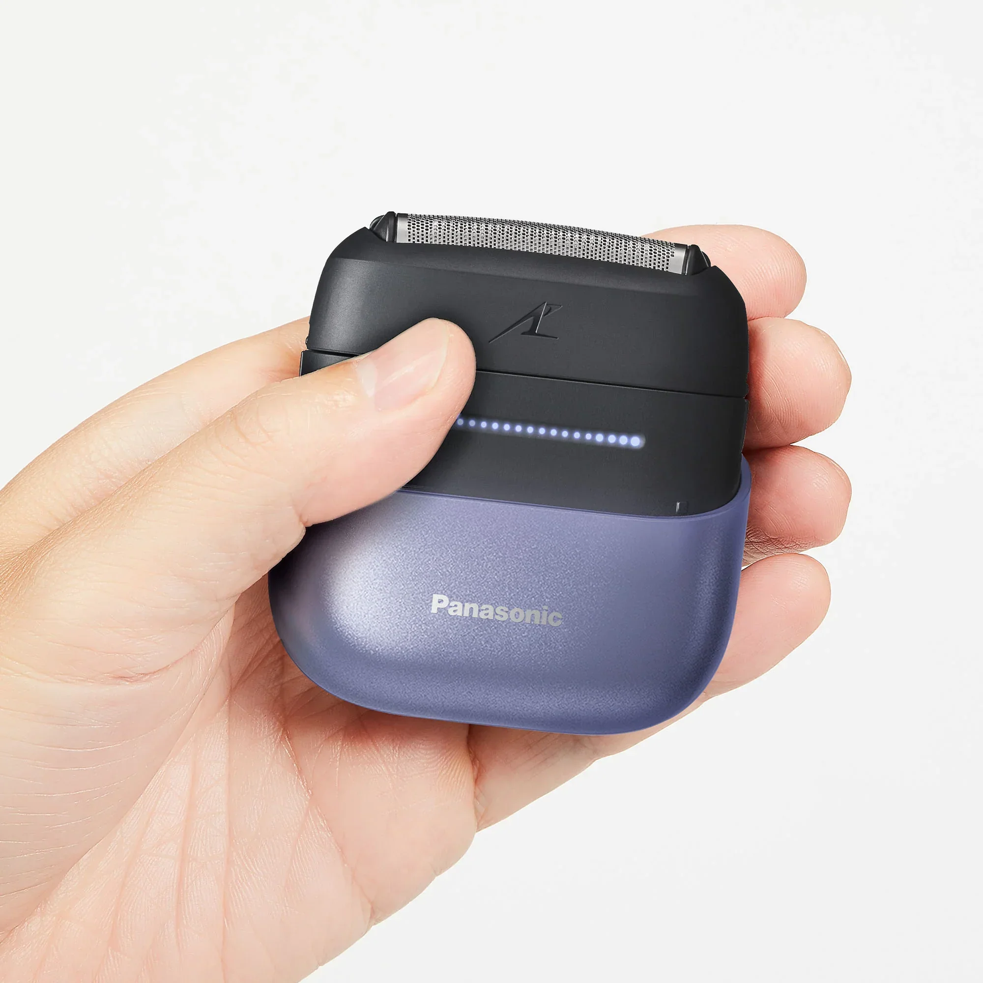 Panasonic "Swipe Right" Compact On-the-Go Shaver for Women - Image 20