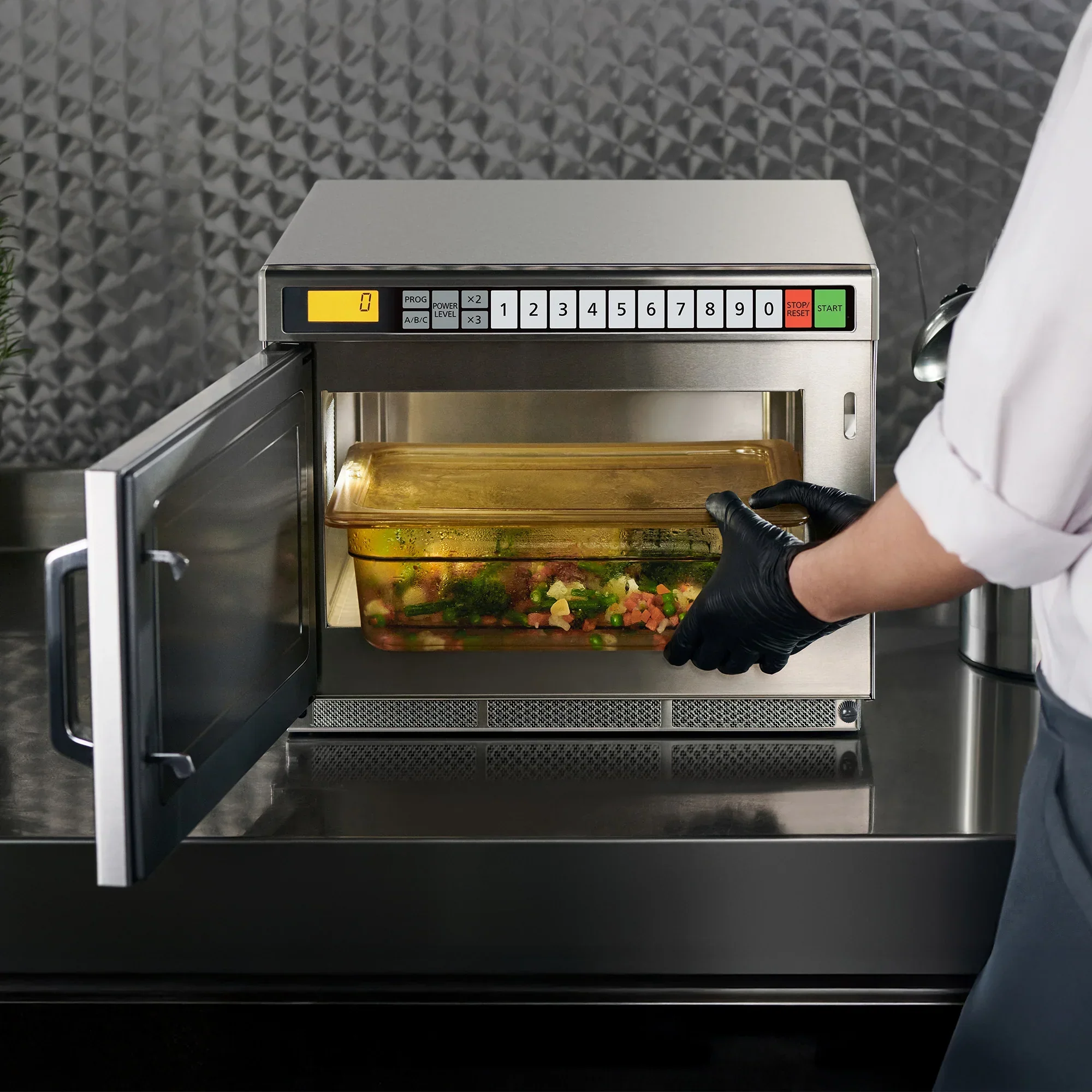 PRO1 Heavy Duty Commercial Microwave, 1200W - Image 5