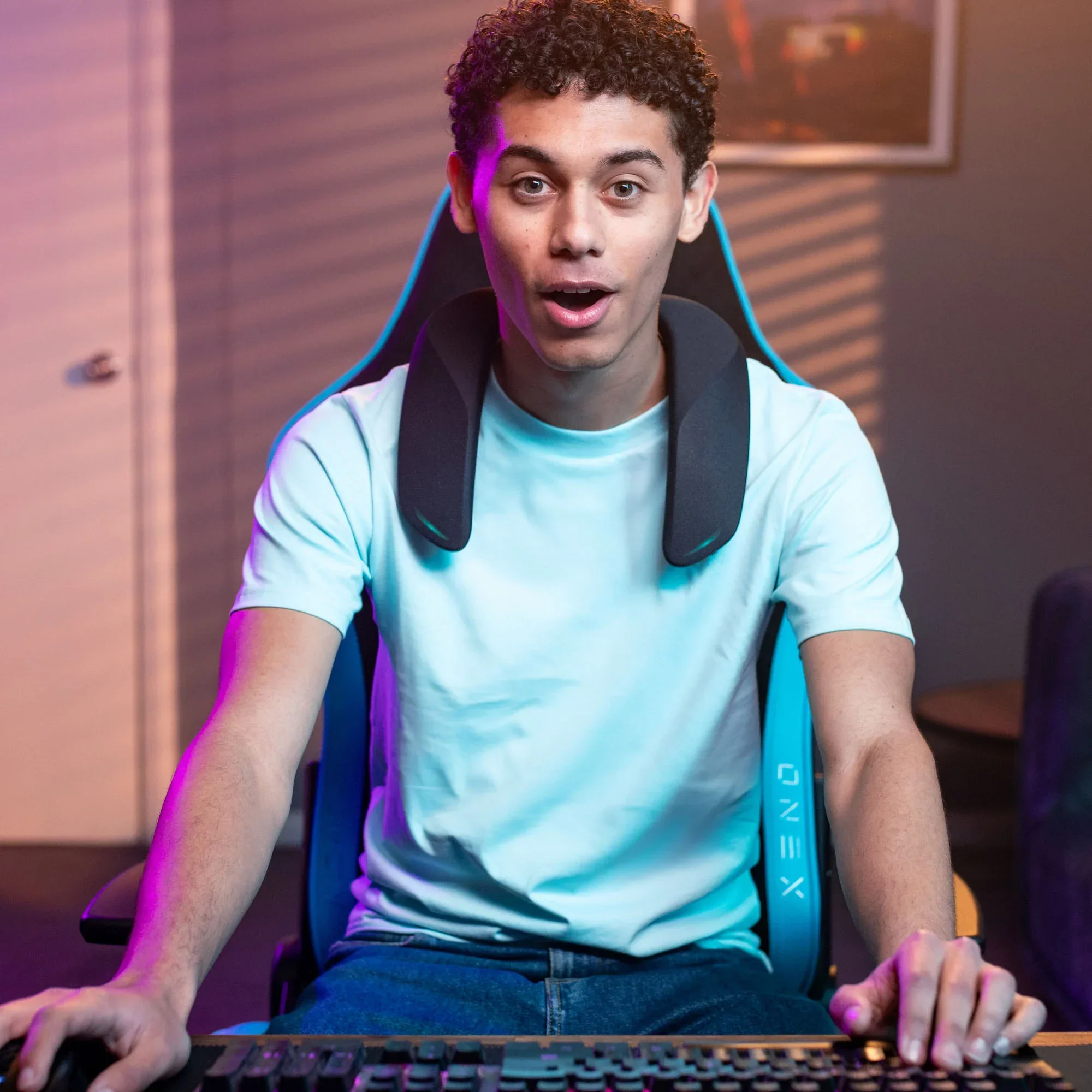 SoundSlayer™ Wireless Wearable Gaming Speaker System - Image 4