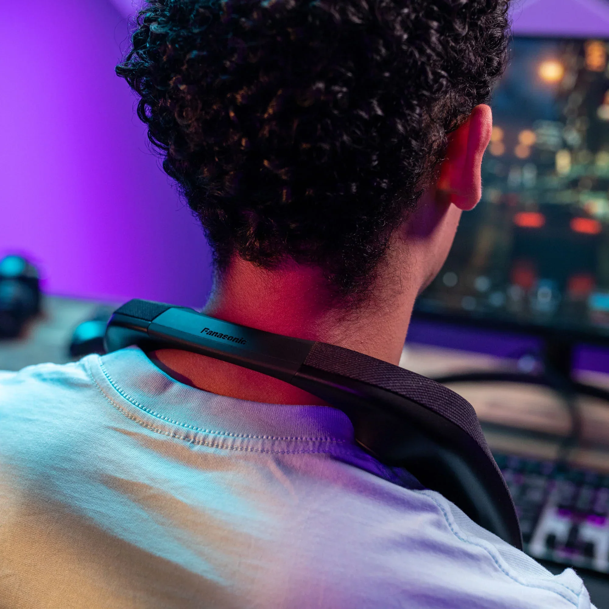 SoundSlayer™ Wireless Wearable Gaming Speaker System - Image 6