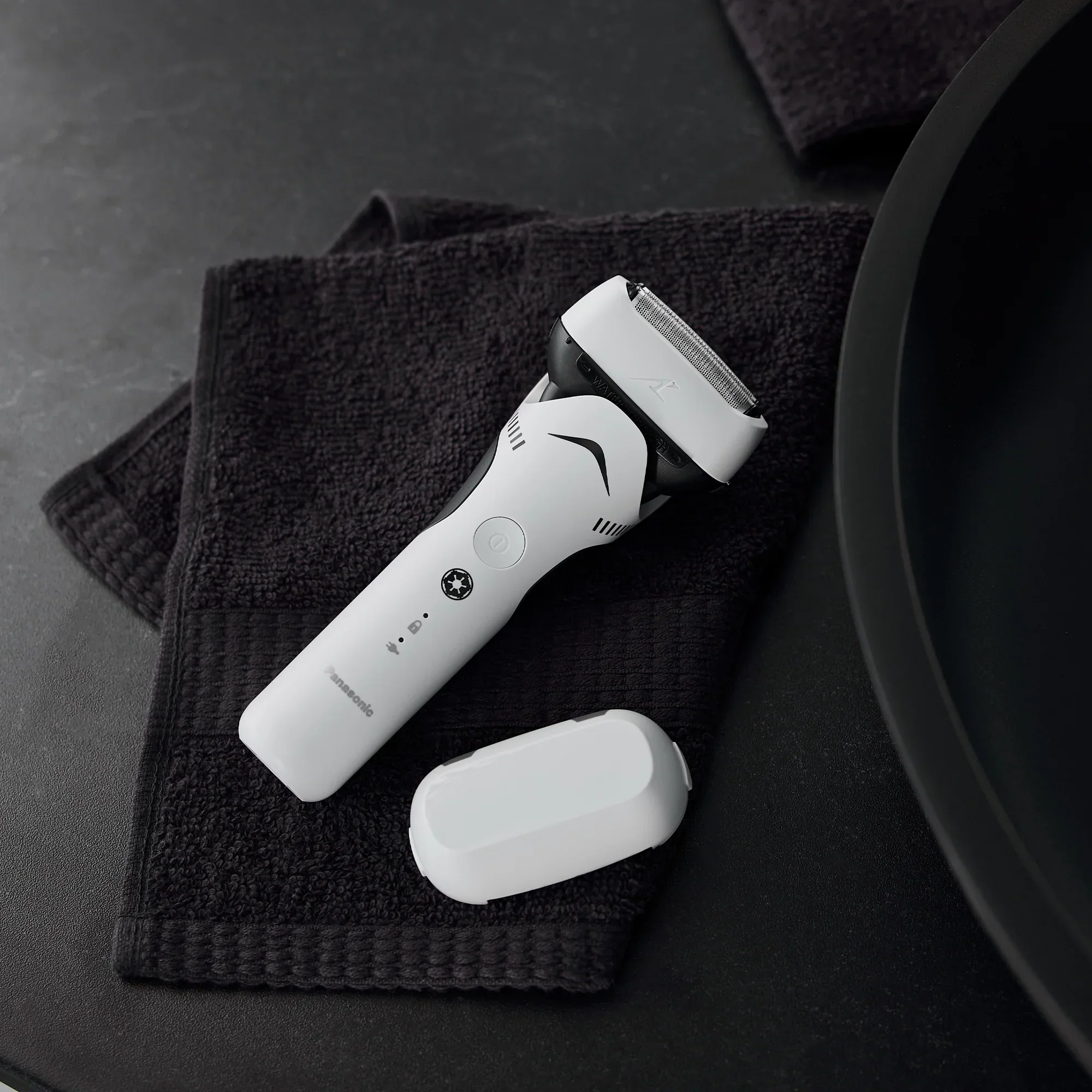 STAR WARS™ Stormtrooper Special Edition ARC3 Men’s Shaver - Image 9